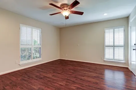1201 Mcduffie Street 207 Houston TX 77019