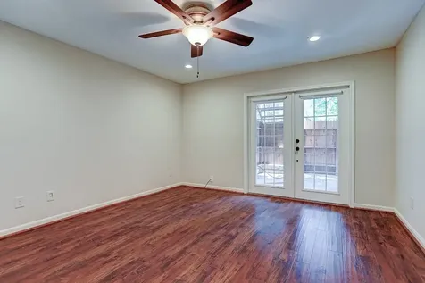 1201 Mcduffie Street 207 Houston TX 77019