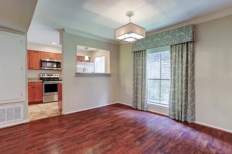 1201 Mcduffie Street 207 Houston TX 77019