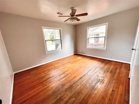 914 Bunton Street Houston TX 77009