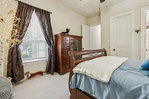 13909 N Lake Branch Lane Houston TX 77044