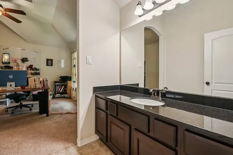 13909 N Lake Branch Lane Houston TX 77044
