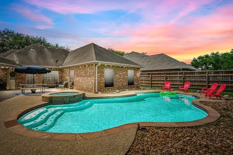 2833 Trevino Court Friendswood TX 77546