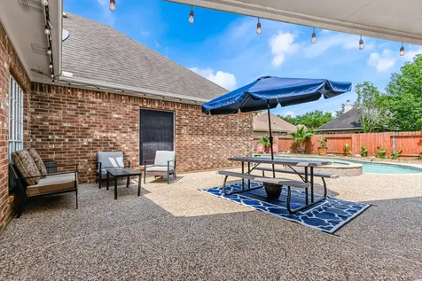 2833 Trevino Court Friendswood TX 77546