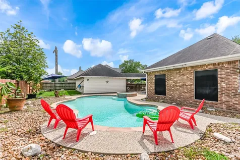 2833 Trevino Court Friendswood TX 77546