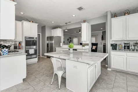 2833 Trevino Court Friendswood TX 77546