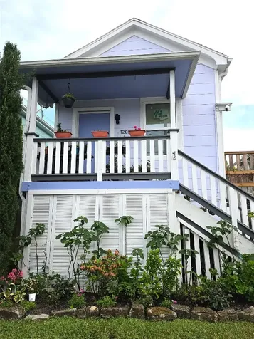1203 Avenue L Galveston TX 77550