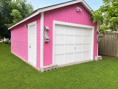203 Mcneir Street Anahuac TX 77514