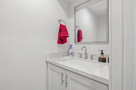 525 11th Street 3 Galveston TX 77550