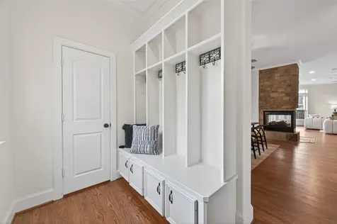 4711 Welford Drive Bellaire TX 77401