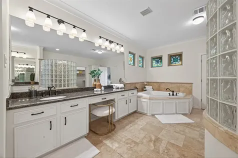 4711 Welford Drive Bellaire TX 77401