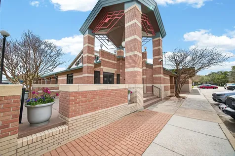 4711 Welford Drive Bellaire TX 77401