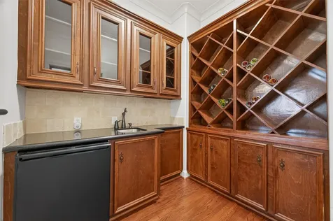 4711 Welford Drive Bellaire TX 77401