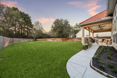 532 Carrell Street Tomball TX 77375