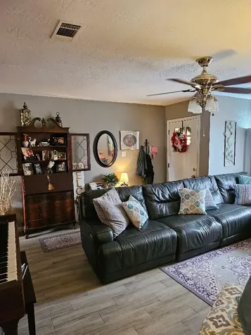 17423 Fir Road Alvin TX 77511