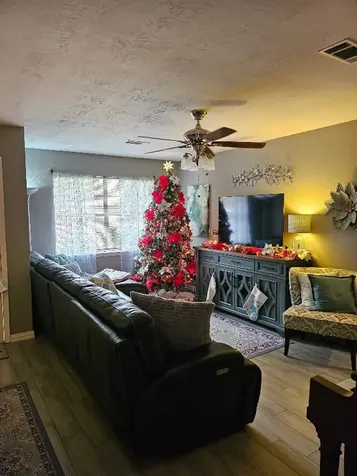 17423 Fir Road Alvin TX 77511