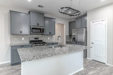 16887 Pink Wintergreen Drive Conroe TX 77385