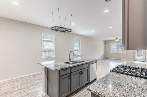 16887 Pink Wintergreen Drive Conroe TX 77385
