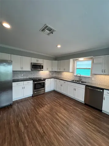 5706 Avenue T Galveston TX 77551