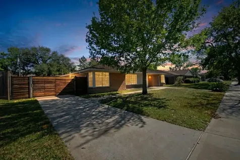 10615 Atwell Drive Houston TX 77096
