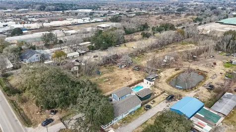3721 Almeda Genoa Road Houston TX 77047