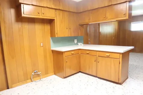 1903 Evergreen Lane La Marque TX 77568