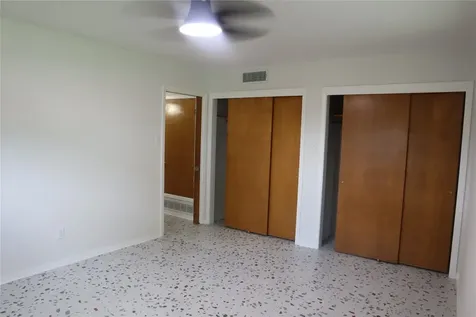 1903 Evergreen Lane La Marque TX 77568