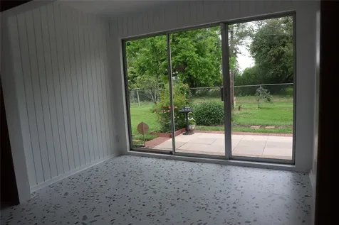 1903 Evergreen Lane La Marque TX 77568