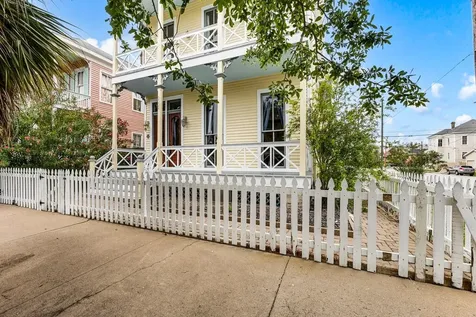 2002 Ave K Galveston TX 77550