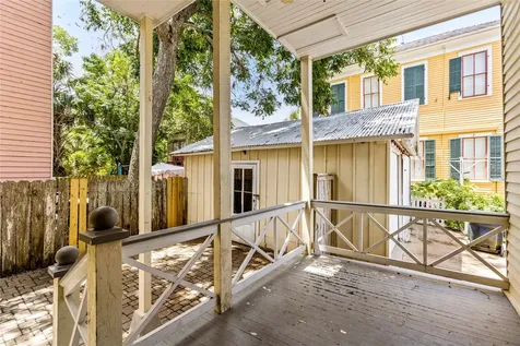 2002 Ave K Galveston TX 77550