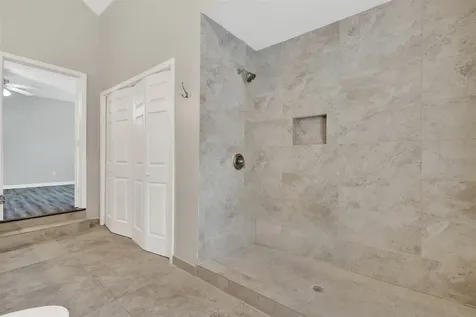 12929 Kingsbridge Lane Houston TX 77077