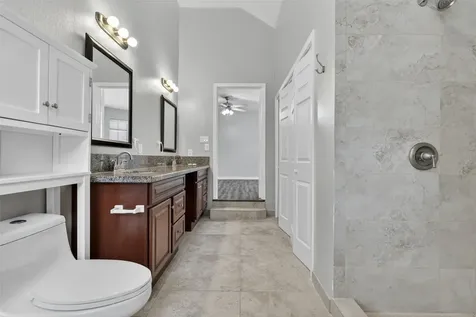 12929 Kingsbridge Lane Houston TX 77077