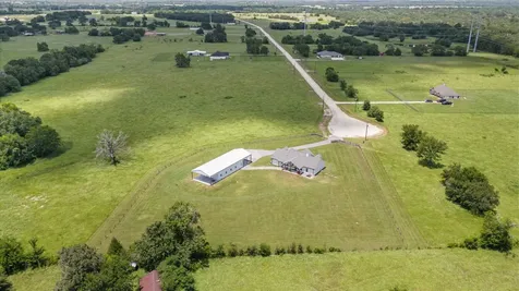 4176 Hidden Trails North Zulch TX 77872