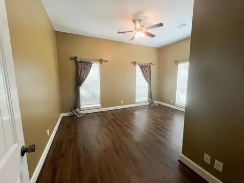 9500 Mayfield - Main House Shiro TX 77876