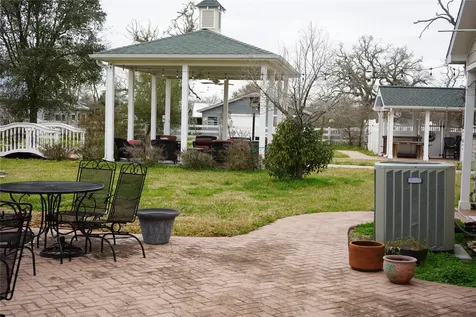 9500 Mayfield - Main House Shiro TX 77876