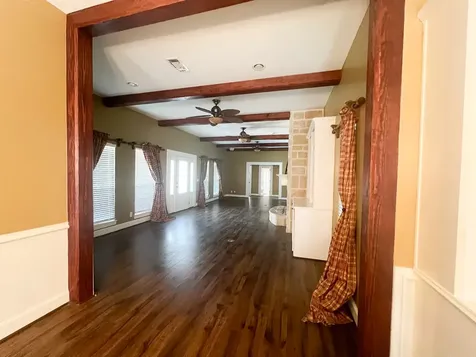 9500 Mayfield - Main House Shiro TX 77876