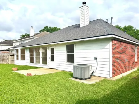 2118 Westminister Street Pearland TX 77581
