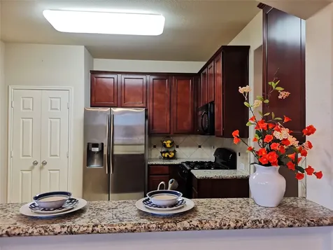 2302 Waterford Park Street Missouri City TX 77459