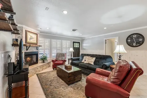 1011 Timber Elm Seguin TX 78155