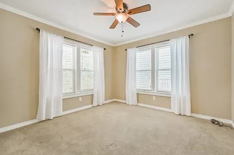 4817 Alamo Drive Galveston TX 77551