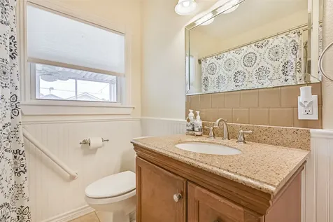 4817 Alamo Drive Galveston TX 77551