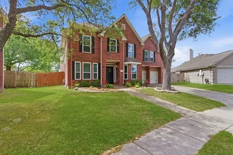 3820 Lake View Drive Pearland TX 77581