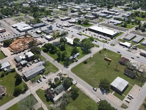 936 New Orleans Street Hempstead TX 77445