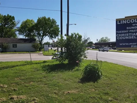 936 New Orleans Street Hempstead TX 77445