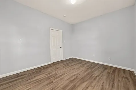 8211 Parnell Street Houston TX 77051