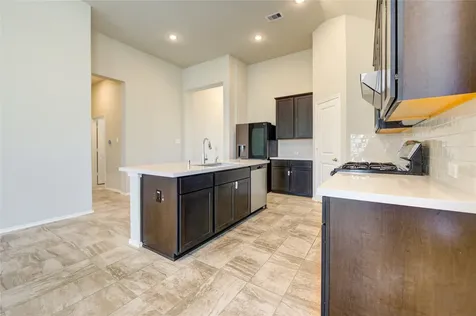4727 Crest Hill Drive Manvel TX 77578