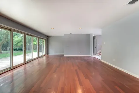3927 Pleasant Valley Drive Missouri City TX 77459
