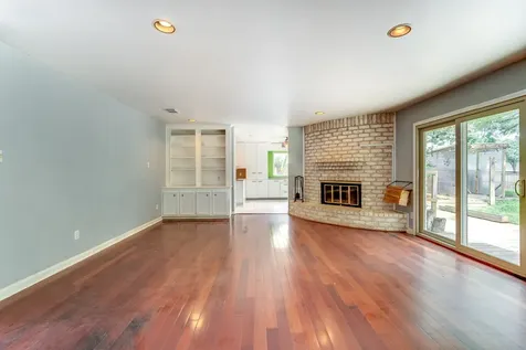 3927 Pleasant Valley Drive Missouri City TX 77459