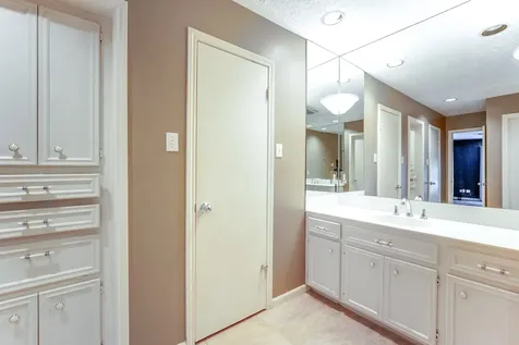 3927 Pleasant Valley Drive Missouri City TX 77459