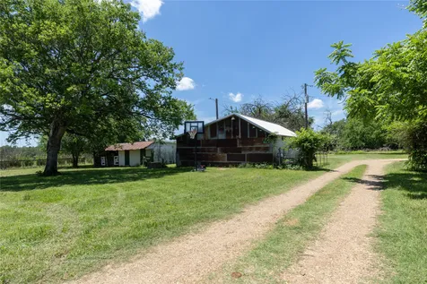 312 Fm 391 Wheelock TX 77859